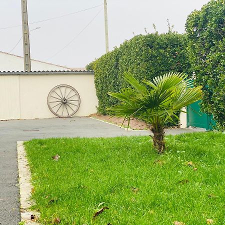 Aigrefeuille-dʼAunis Maison De Campagne Chez Trabou Et Loulou 20 Min De La Rochelle מראה חיצוני תמונה