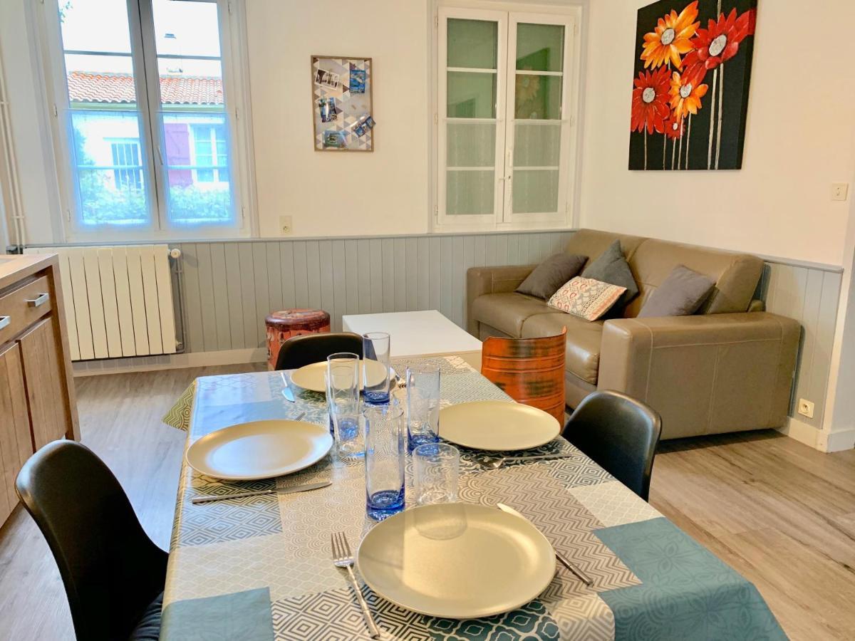 Aigrefeuille-dʼAunis Maison De Campagne Chez Trabou Et Loulou 20 Min De La Rochelle מראה חיצוני תמונה